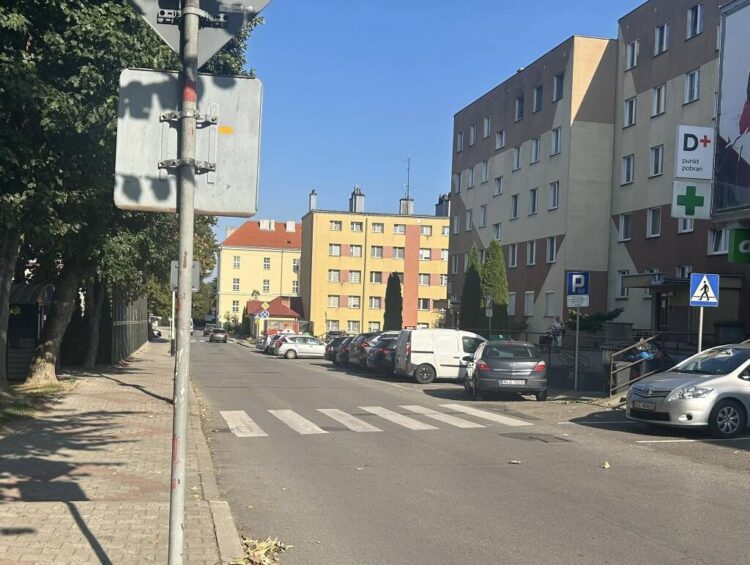 Rozpoczęła się przebudowa ul. Kołłątaja w Leżajsku. Kierowcy muszą liczyć się z utrudnieniami