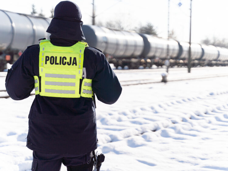 Wzmożone kontrole na kolei. Leżajscy policjanci uczestniczą w operacji „TOR”