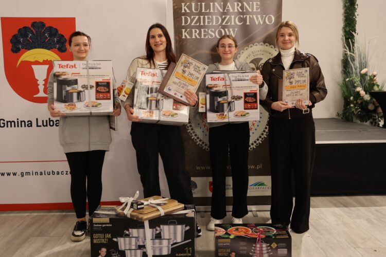Sukces uczennic z Leżajska w konkursie „Kulinarne Tradycje Kresowe” [ZDJĘCIA]