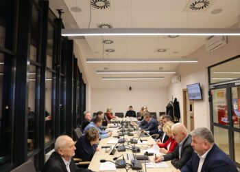 XXII sesja Rady Powiatu Leżajskiego. O czym obradowali radni?