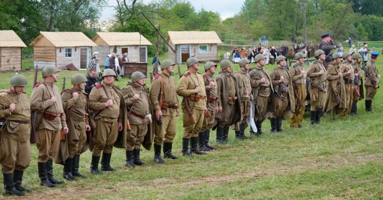 Premiera filmu z inscenizacji Bitwy pod Kuryłówką [VIDEO]