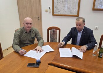 Podpisano umowy na prace leśne w Nadleśnictwie Leżajsk