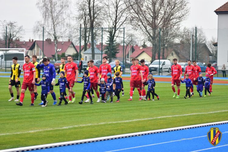 Pogoń Leżajsk nie zwalnia tempa. Lider pewnie pokonuje rezerwy Siarki Tarnobrzeg