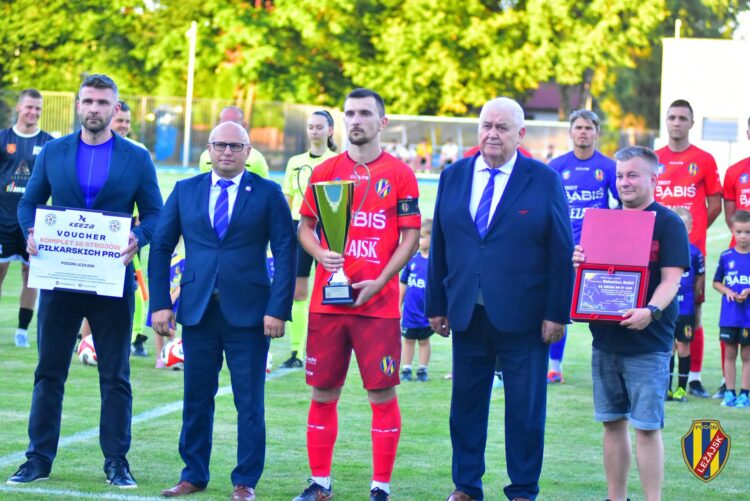 IV liga: Pogoń Leżajsk remisuje z Czarnymi Jasło