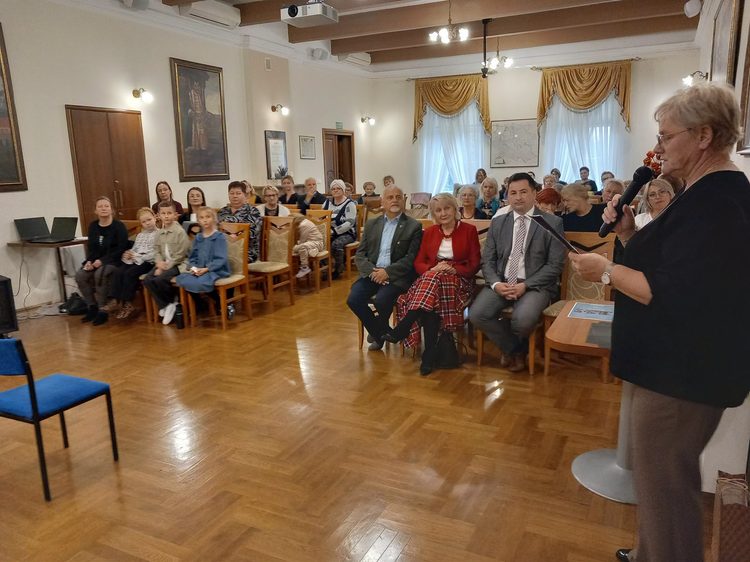 W Muzeum Ziemi Leżajskiej otwarto XVII Powiatowy Przegląd Twórczości Nauczycieli