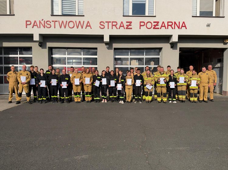 Nowi strażacy w szeregach OSP w powiecie leżajskim [ZDJĘCIA]